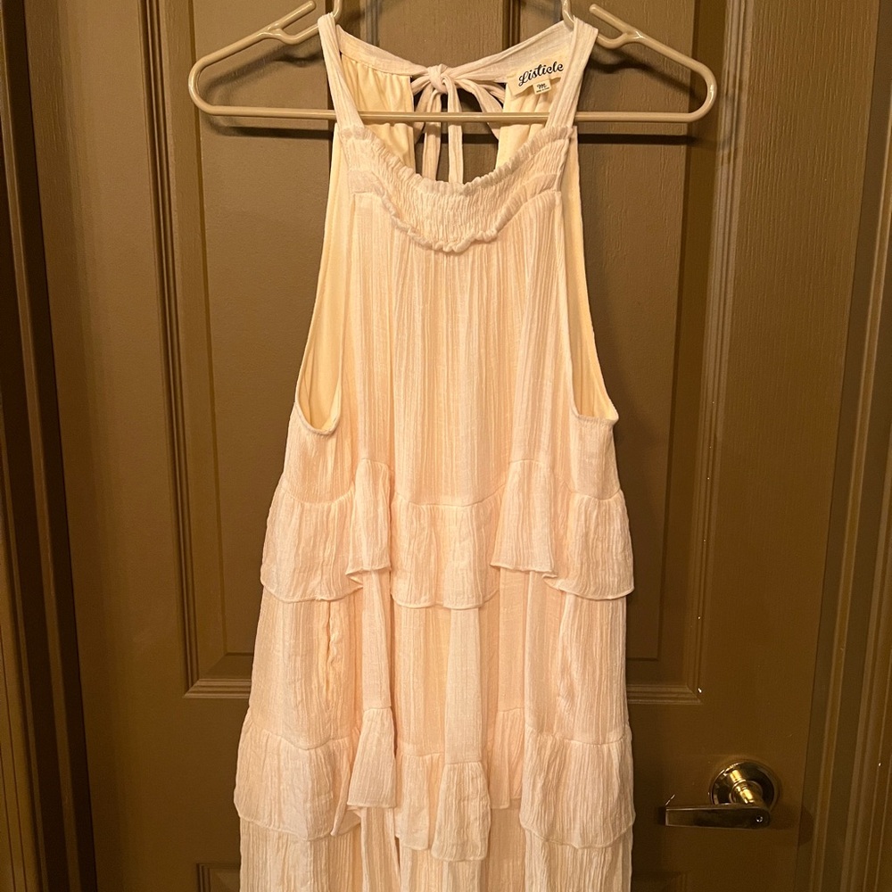 Listicle ivory halter tiered ruffle soft lightweight